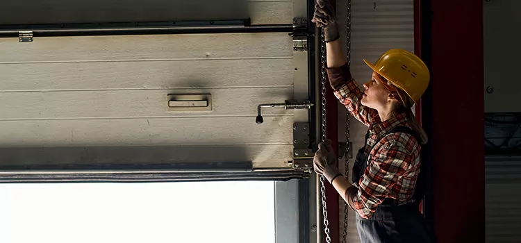 Addressing Common Garage Door Stoppage Issues in El Mirage, AZ